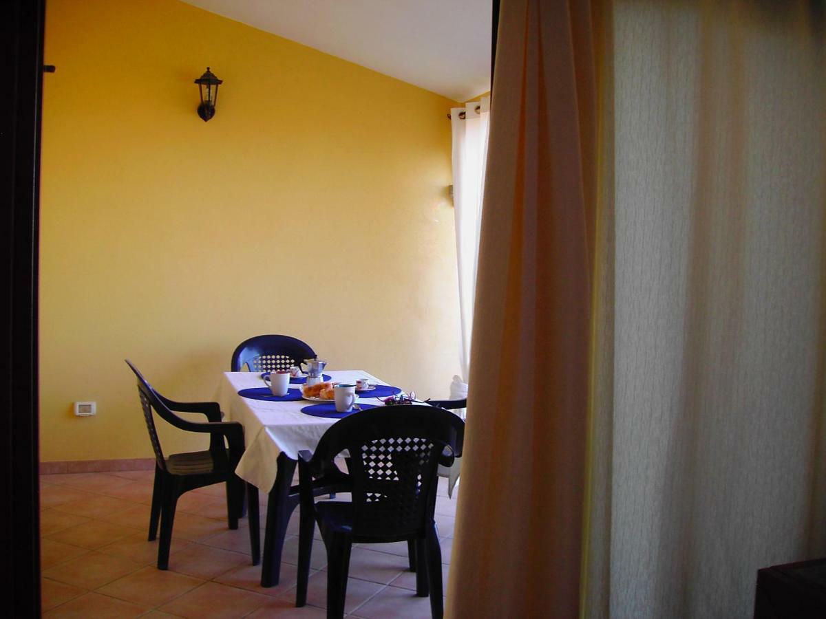 Ferienwohnung Vista Baia Blu Budoni Exterior foto